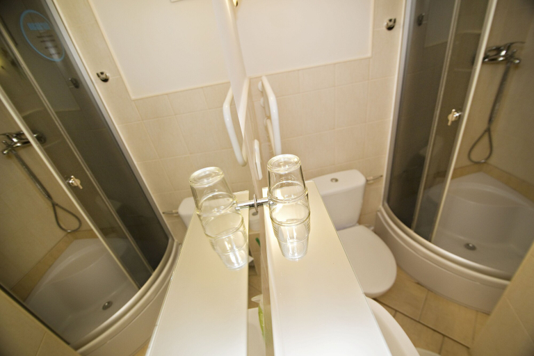 Bathroom 3, Unikat Guest Rooms (Self-check in), Kraków City