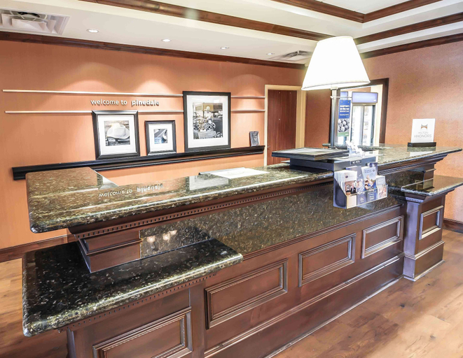 Food & Drinks 5, Hampton Inn & Suites Pinedale, Sublette