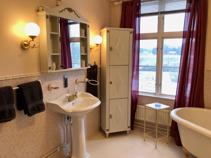 Bathroom 5, Brunsbo G:a Biskopsgård Hotell & Konferens, Skara
