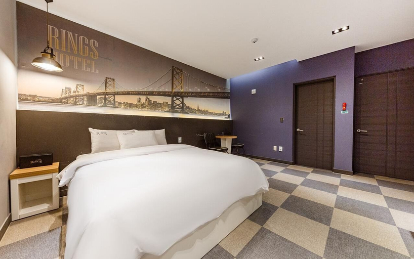 Bedroom 3, Rings Hotel, Gunsan
