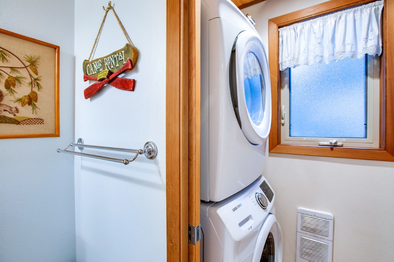 Bathroom 3, 04SL - Hot Tub - BBQ - Pets OK - Sleeps 5, Whatcom