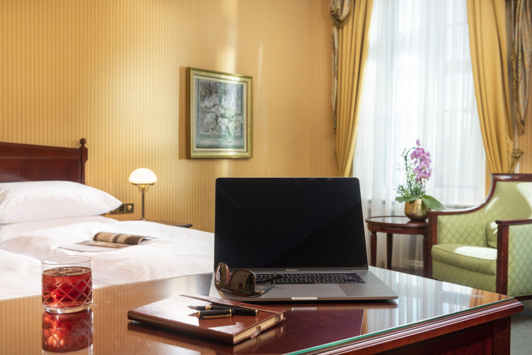 Bedroom 2, Best Western Premier Grand Hotel Russischer Hof, Weimar