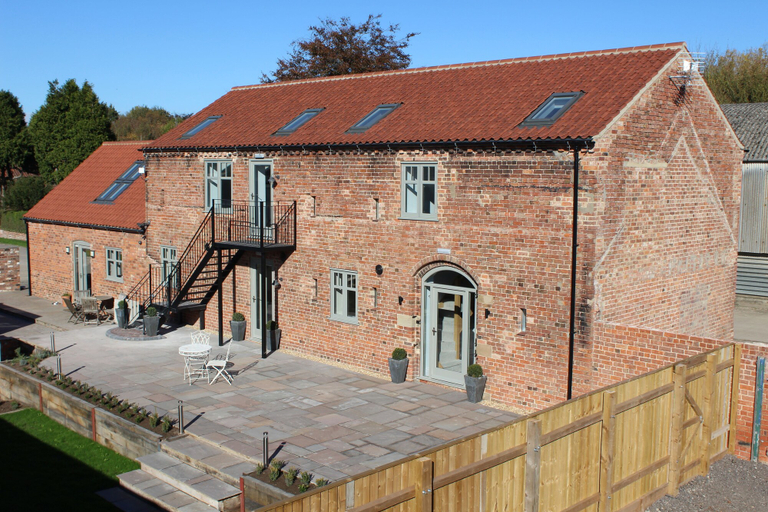Exterior & Views 1, The Old Granary, Lincolnshire