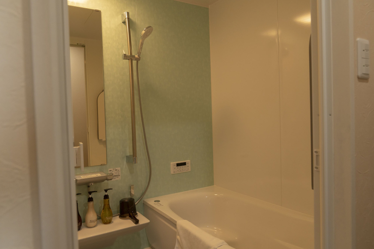 Bathroom 3, La Krasse Angelroad WEST, Tonoshō
