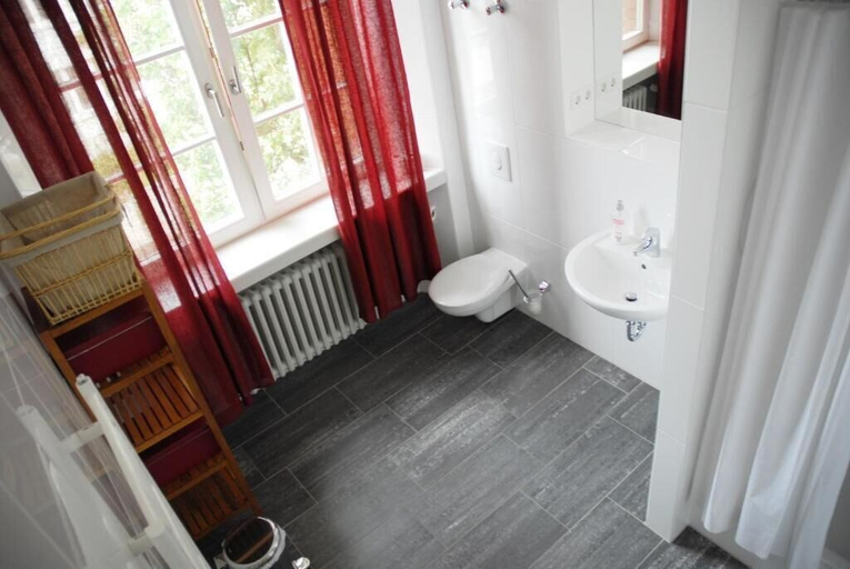 Bathroom, GLS Studio Hotel Berlin, Berlin