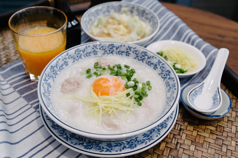 Food & Drinks 5, Baan Vajra, Bang Rak