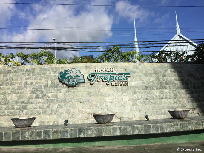 Exterior & Views 2, Bohol Tropics Resort, Tagbilaran City