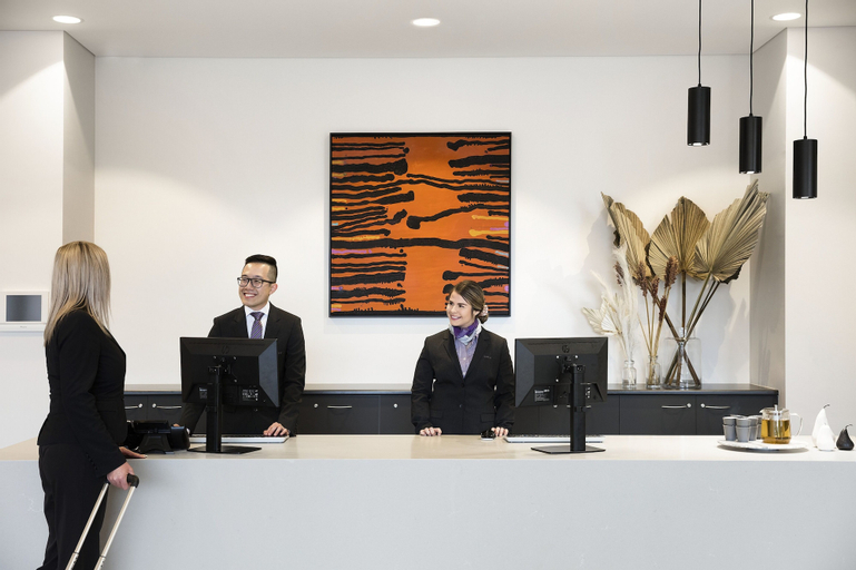 Public Area 3, Quest Orange, Orange
