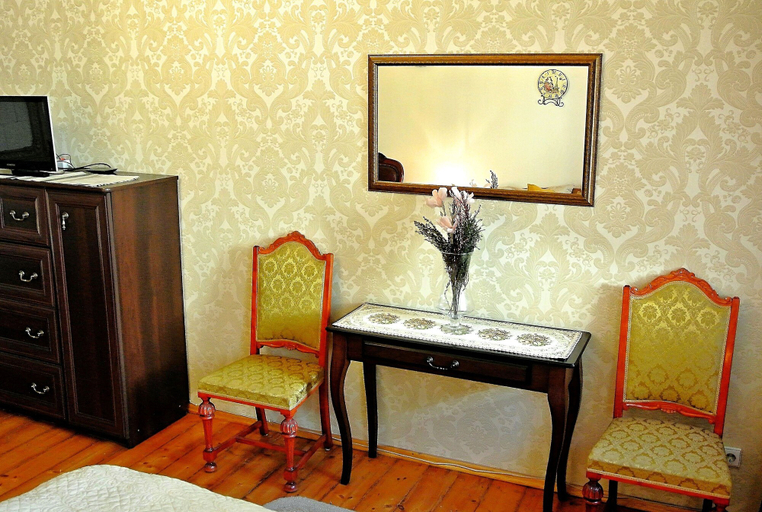 Others 4, French Decor Apartment, Vilniaus