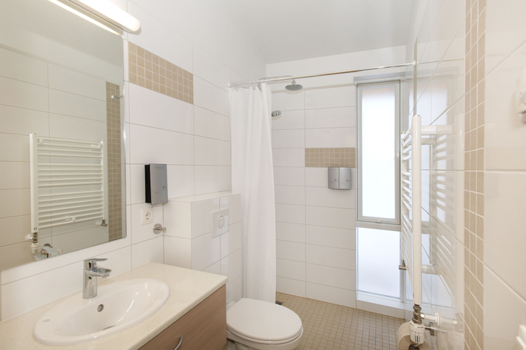 Bathroom 4, Hotel Eldhestar, Ölfushreppur