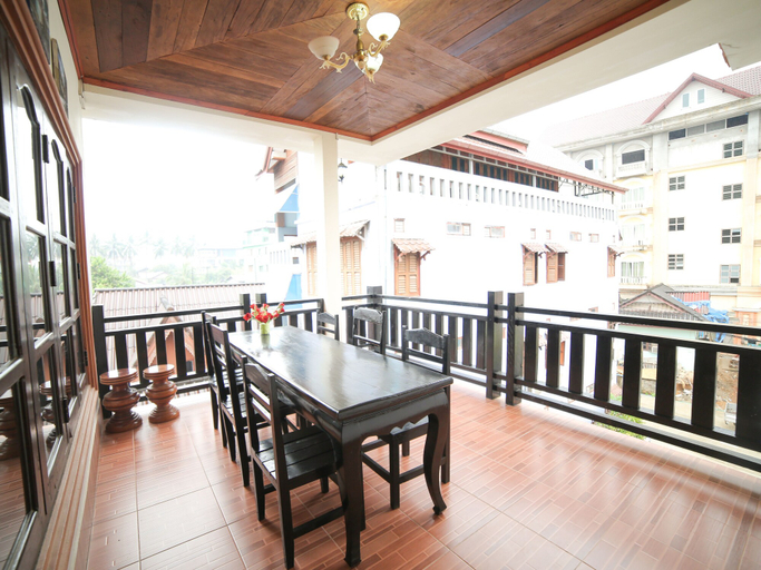 Food & Drinks 5, Maylay Guesthouse, Vangvieng