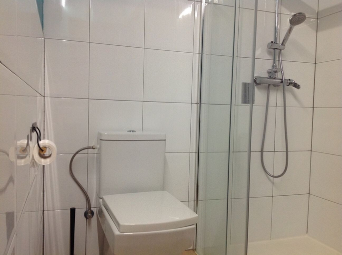 Bathroom 2, Casa de los Deseos, Burgos