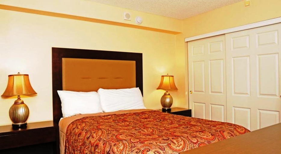 Bedroom, GetAways at Jockey Club, Clark