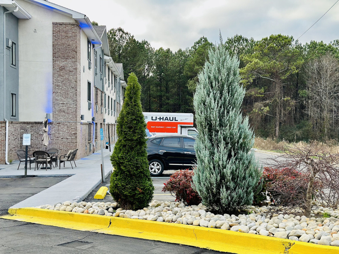 Exterior & Views 2, Super 8 by Wyndham Villa Rica, Carroll