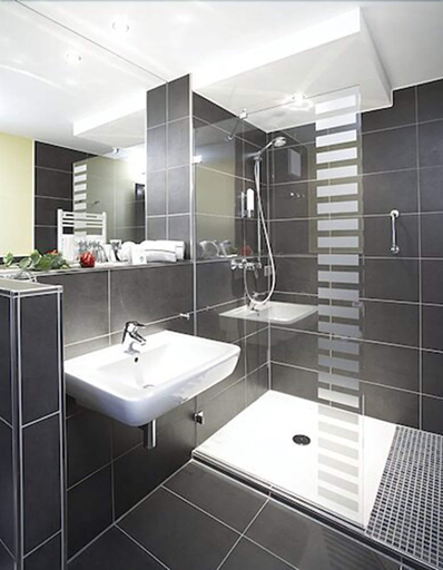 Bathroom 5, Hotel Central Regensburg CityCentre, SHC by Best Western, Regensburg