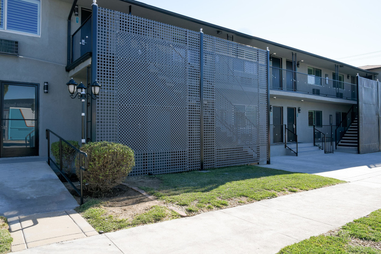 Exterior & Views 2, Tilbury Inn, Los Angeles