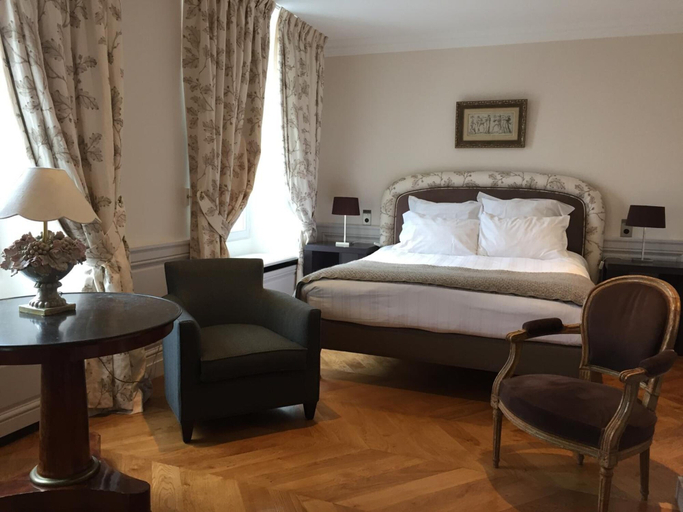Bedroom 2, Hôtel de Londres, Seine-et-Marne