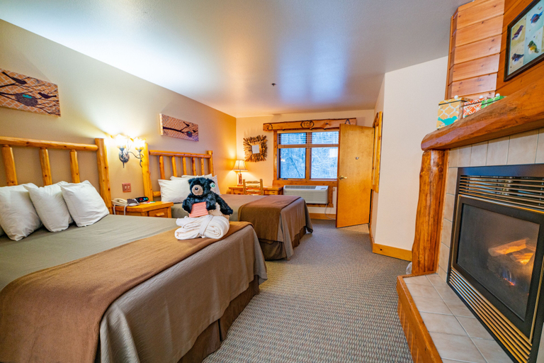 Bedroom 3, Spearfish Canyon Lodge, Lawrence