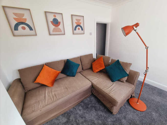 Others 4, Two Bedroom Apartment in Dartford, Kent
