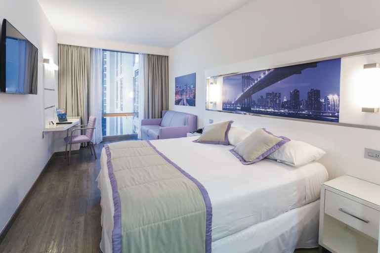 Bedroom 3, Hotel Riu Plaza New York Times Square, New York