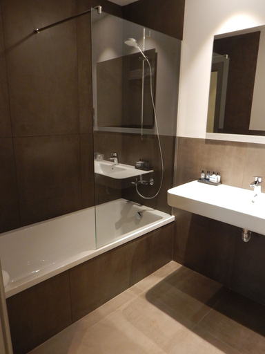 Bathroom 5, Hotel Palacete de Álamos, Historic Center, Málaga