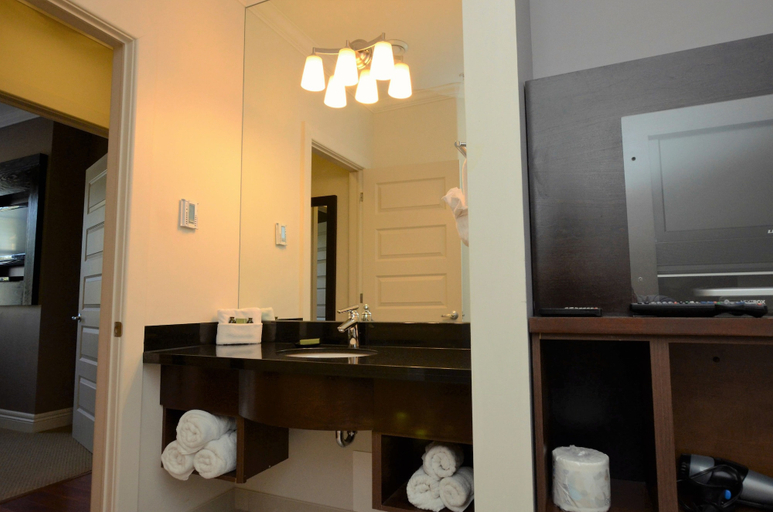 Bathroom 3, Premiere Suites - St. John's Signal Hill, Division No. 1