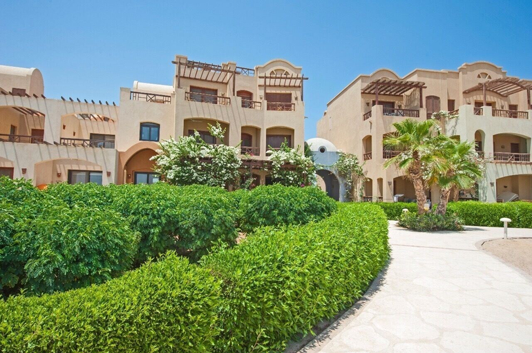 Exterior & Views, Apartment Overlooking Pool & Lagoon, Al-Ghurdaqah 2