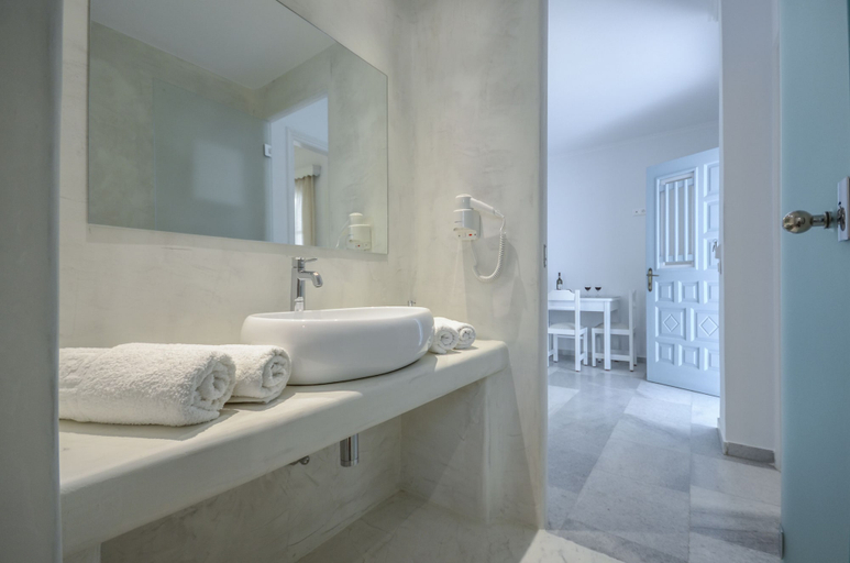 Bathroom 5, Birikos Studios & Apartments, South Aegean