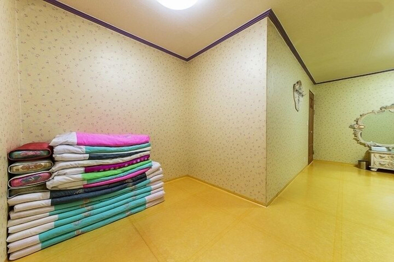 Bathroom 3, Carlsbed Motel, Goseong