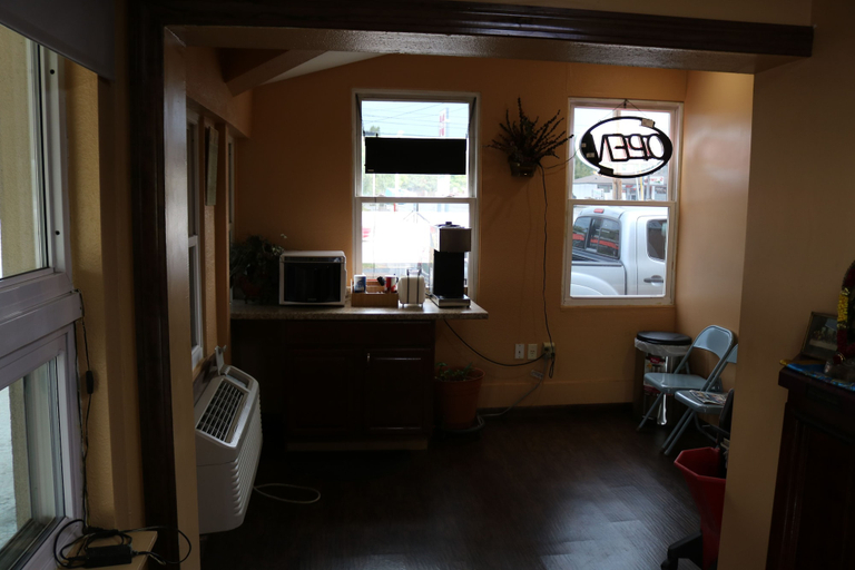 Others 4, Battlefield Inn Springfield, Greene