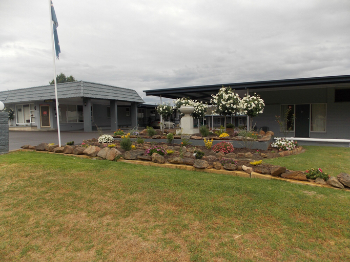 Exterior & Views 2, Yass Motel, Yass Valley
