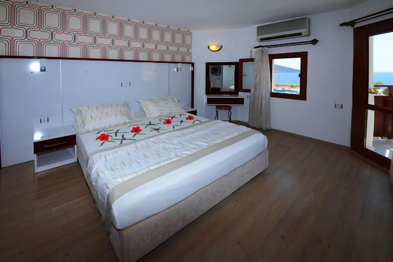 Bedroom 5, Hotel Pirat, Kaş