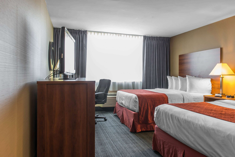 Bedroom 3, Ramada Plaza by Wyndham Montreal, Montréal