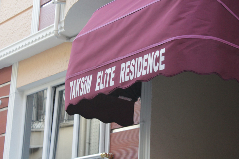 Property entrance, Taksim Elite Residence, Beyoğlu