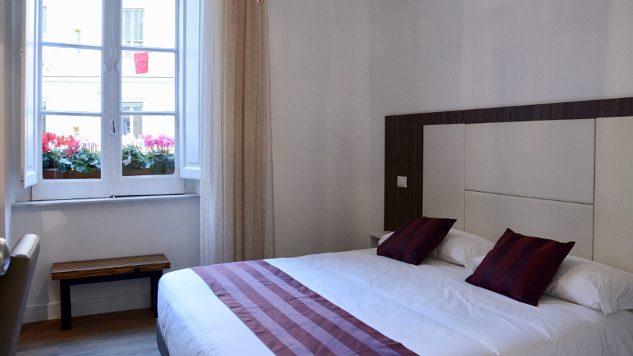 Bedroom 4, Duomo Residence, Napoli