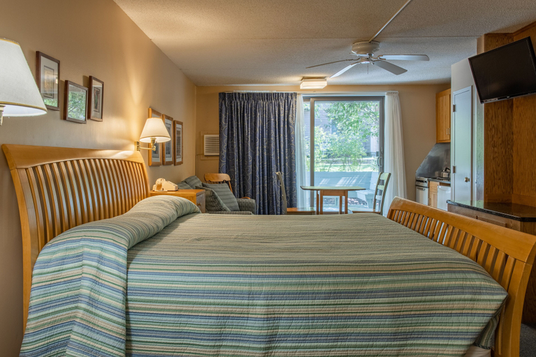 Bedroom 3, Smugglers' Notch Resort Private Suites, Lamoille