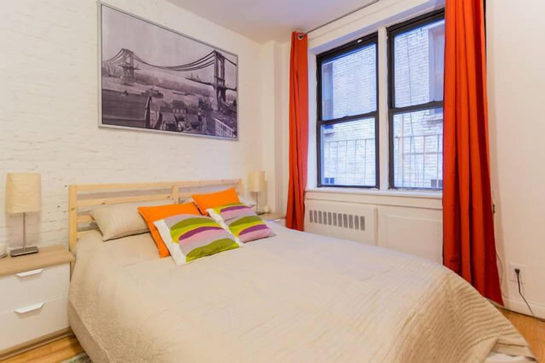Beautiful Studio Near Central Park, New York