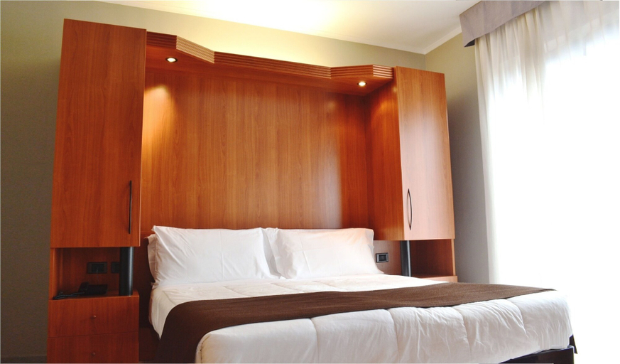Bedroom 3, Hotel Colonne, Foggia