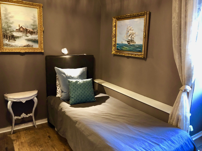 Bedroom 4, Brunsbo G:a Biskopsgård Hotell & Konferens, Skara