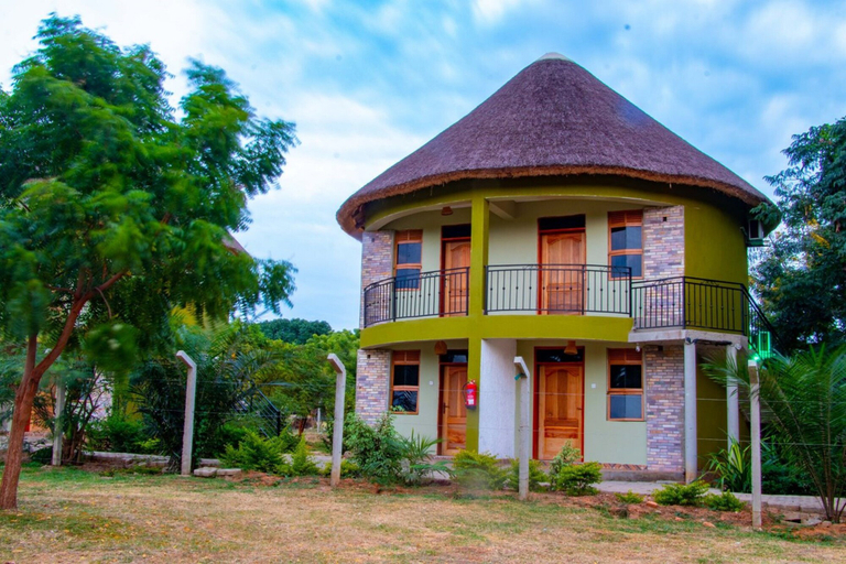 Exterior & Views 2, Western Sands Hotel, Bujenje