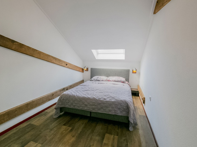 Bedroom 3, Snug Holiday Home in Den Oever near Sea Beach, Wieringen