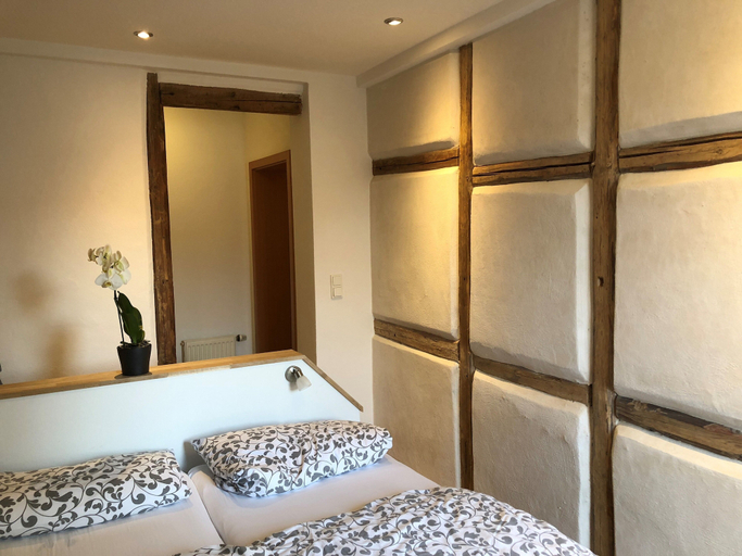 Bedroom 2, Stella Apartments, Erfurt