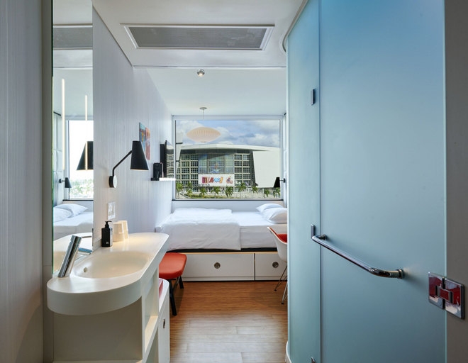 Bedroom 14