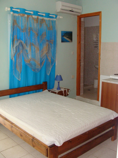 Bedroom 2, Villa Galini, Ionian Islands