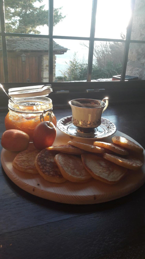 Food & Drinks 5, Archontiko Koilia, Thessaly