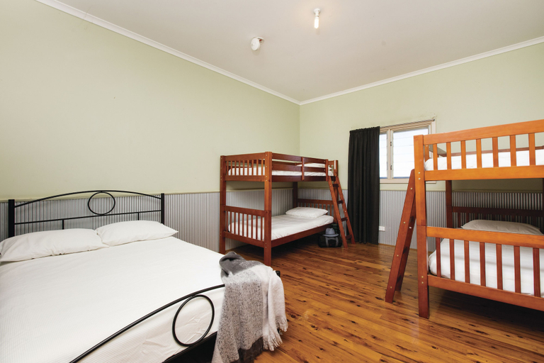 Bedroom 4, Mungo Shearers' Quarters, Balranald