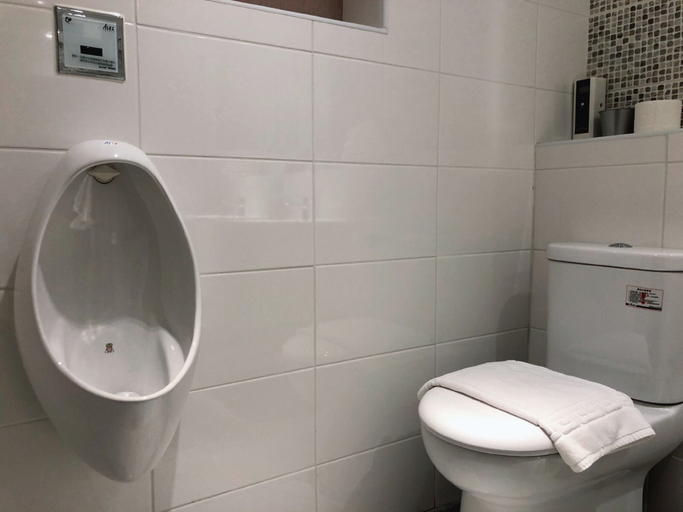 Bathroom 3, Jia Inn, Tainan