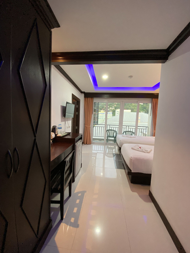 Others 3, 77 Patong Hotel & Spa, Phuket Island