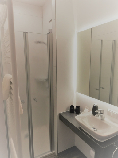 Bathroom 3, Alte Molkerei Hotel & Restaurant, Sömmerda