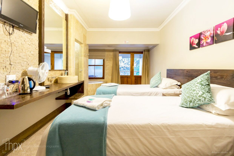 Bedroom 3, OR Tambo Guest House, Ekurhuleni